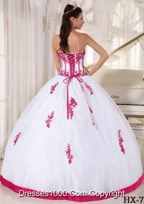 Sexy Strapless Satin and Organza White and Red Quinceanera Dresses Ball Gown