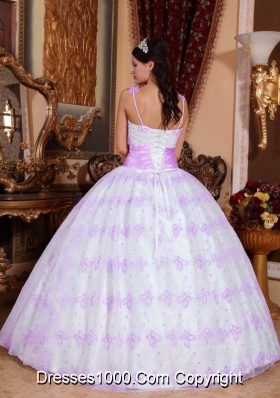 Puffy Spaghetti Straps Organza Lavender Embroidery Quinceanera Gown Dresses