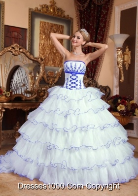 White Strapless Detachable Train Layers Sweet Sixteen Dresses with Appliques
