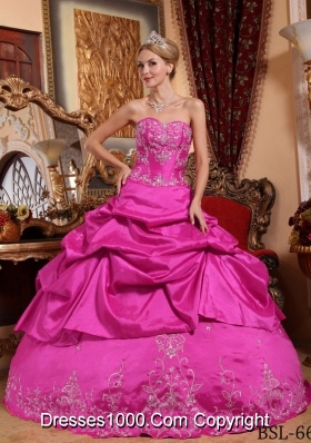 Hot Pink Ball Gown Sweetheart Quinceanera Dress with  Taffeta Embroidery Beading