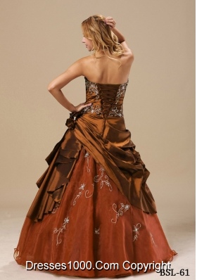 2014 Popular Princess Strapless Embroidery Quinceanera Dresses in Brown