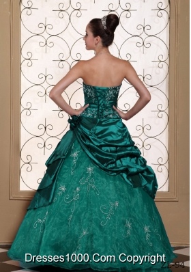 Modest Princess Embroidery Decorate Turquoise Quinceanera Dresses