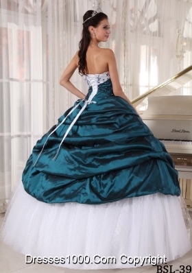 Beautiful Strapless Puffy Turquoise Sweet Sixteen Dresses with Embroidery