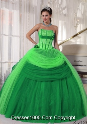 Strapless Tulle Quinceanera Gown Dresses with Hand Made Flowers