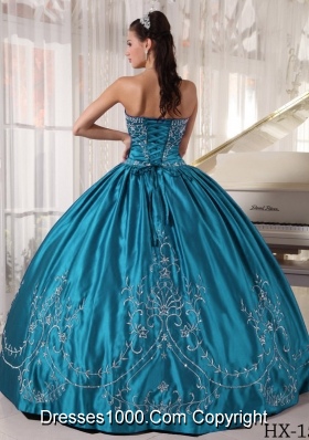 Affordable Strapless Embroidery Puffy Quinceanera Dresses with Military Ball