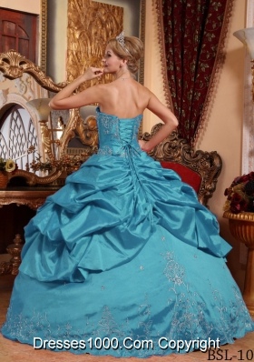 Cheap Teal Puffy Sweetheart Embroidery with Beading Quinceanera Dresses