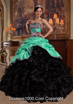 Princess Sweetheart Organza Quinceanera Dresses with Pick-ups and Ruffles