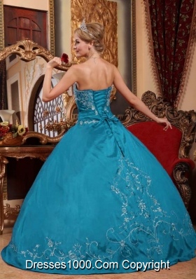 Simple Ball Gown Strapless Embroidery Quinceanera Gowns for Military Ball