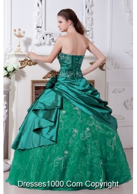 Turquoise Strapless Quinceanera Gowns with Embroidery and Flowers