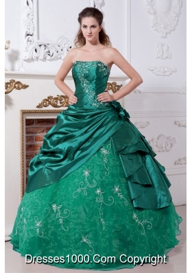 Turquoise Strapless Quinceanera Gowns with Embroidery and Flowers