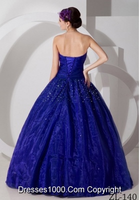 2014 Elegant Princess Sweetheart with Ruching and Beading Quinceanera Gowns