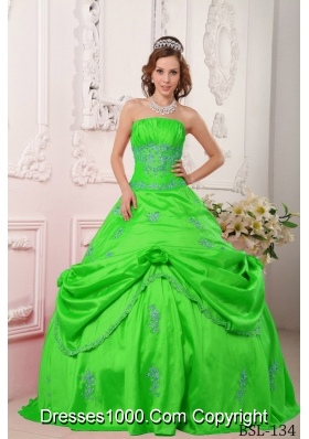 2014 Princess Strapless Beading and Appliques Spring Green Quinceanera Dresses