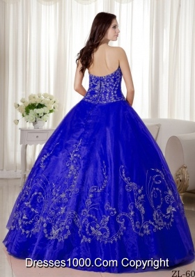 2014 Puffy Sweetheart Beading and Embroidery Quinceanera Dresses