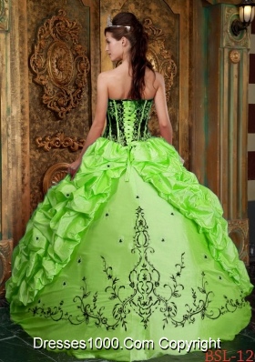 Spring Green Strapless Embroidery Best Seller Quinceanera Dresses for Military Ball