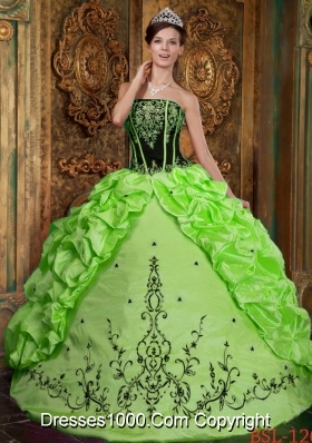 Spring Green Strapless Embroidery Best Seller Quinceanera Dresses for Military Ball