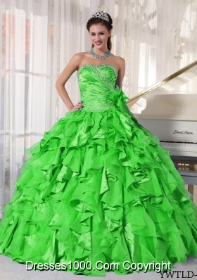 2014 Spring Puffy Sweetheart Beading Spring Green Quinceanera Gown
