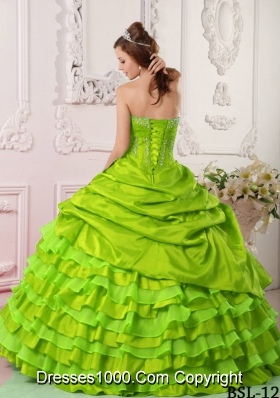 Ball Gown Strapless Beading Quinceanera Dresses with Ruffled Layers