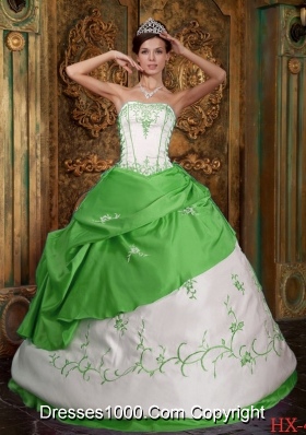Ball Gown Strapless Long Embroidery Spring Green Sweet 16 Dresses
