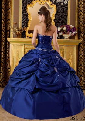 Cheap Puffy Strapless Pick-ups and Appliques Quinceanera Dresses