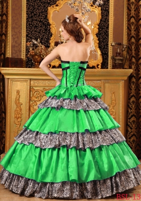 Popular Sweetheart Long Ruffles Princess Quinceanera Dresses