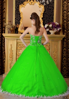 Princess Strapless Lace Appliques Quinceanera Dresses in Spring Green