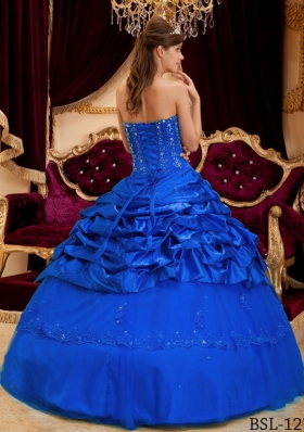 Puffy Strapless 2014 Lace Appliques Quinceanera Dresses