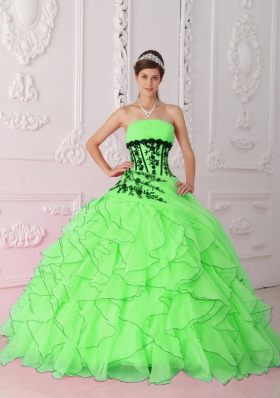 Sweet Puffy Spring Green Strapless Appliques and Ruffles Quinceanera Dresses
