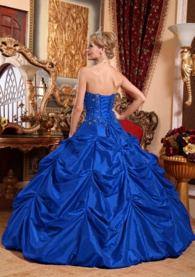 2014 Pretty Royal Blue Strapless Beading Quinceanera Dress with Pick-ups