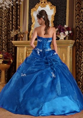 2014 Simple Puffy Quinceanera Dress with Strapless Appliques