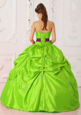 Cheap Spring Green Strapless Beading and Sashes Puffy Quinceanera Dresses