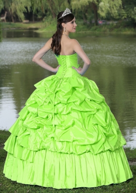 2014 Discount Strapless Quinceanera Dresses With Beaded Decorate