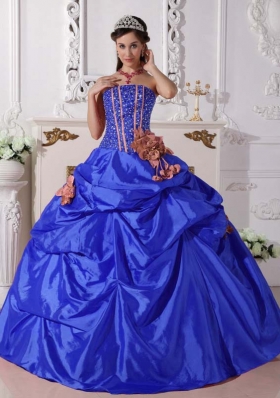 2014 Puffy Strapless Pick-ups and Hand Made Flowers Quinceanera Dresses