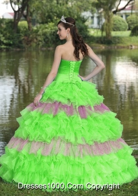 Beautiful Strapless Beaded Decorate Bust Tiered Sweet Quinceanera Gowns