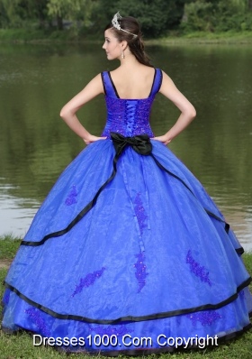 Most Popular V-neck Appliques Blue Quinceanera Dress With Long Sleeves