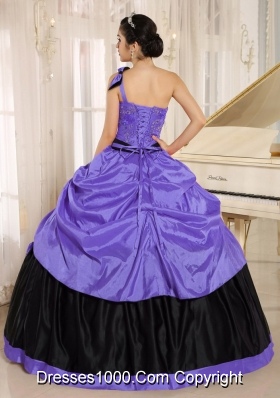 One Shoulder For 2014 Purple and Black Quinceanera Dress with Bowknot and Appliques