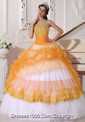 Orange and White Strapless Organza Sweet 15 Dresses with Appliques and Pick-ups
