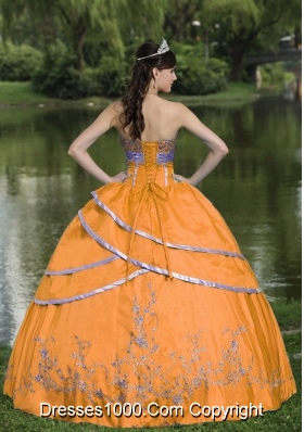 Pretty Orange Puffy Quinceanera Gowns with Embroidery