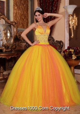 Spaghetti Straps Yellow Puffy Quinceanera Dresses with Beading
