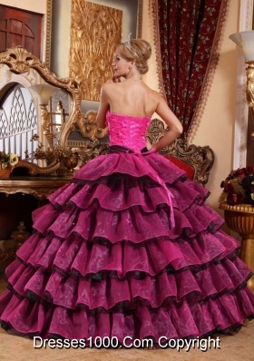 Strapless Organza Pink and Black Quinceanera Gowns Dresses with Appliques and Layers