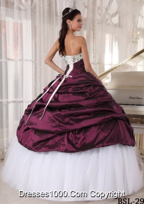 2014 Beautiful Puffy Strapless Embroidery Quinceanera Dresses with Pick-ups