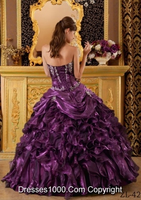 2014 Cheap Dark Purple Puffy Sweetheart Ruffles Quinceanera Dresses with Beading