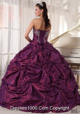 2014 Low price Dark Purple Strapless Embroidery Quinceanera Dresses with Beading