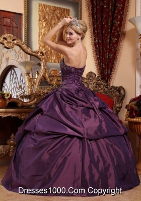 2014 Purple Puffy Strapless Beading and Appliques Quinceanera Dresses with Pick-ups