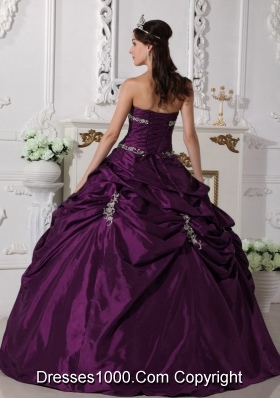 Simple Puffy Strapless Appliques 2014 Quinceanera Dresses with Pick-ups