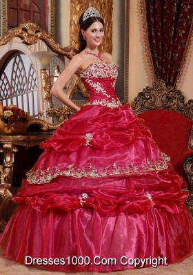 2014 Perfect Red Puffy Strapless Beading and Appliques Quinceanera Dress with Pick-ups