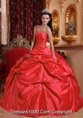 2014 Petty Coral Red Puffy Strapless Beading Quinceanera Dress with Pick-ups
