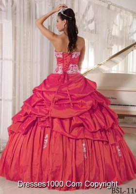 2014 Red Puffy Sweetheart Quinceanera Dress with Appliques and Ruching