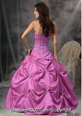 Modest Puffy Strapless Taffeta Quinceanera Gowns with Beading