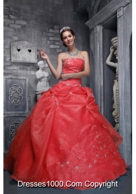 2014 Beautiful Strapless Appliques Red Quinceanera Dress with Beading