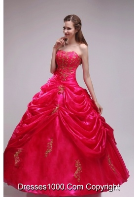 2014 Pretty Red Puffy Strapless Applqiues Quinceanera Dress with Pick-ups